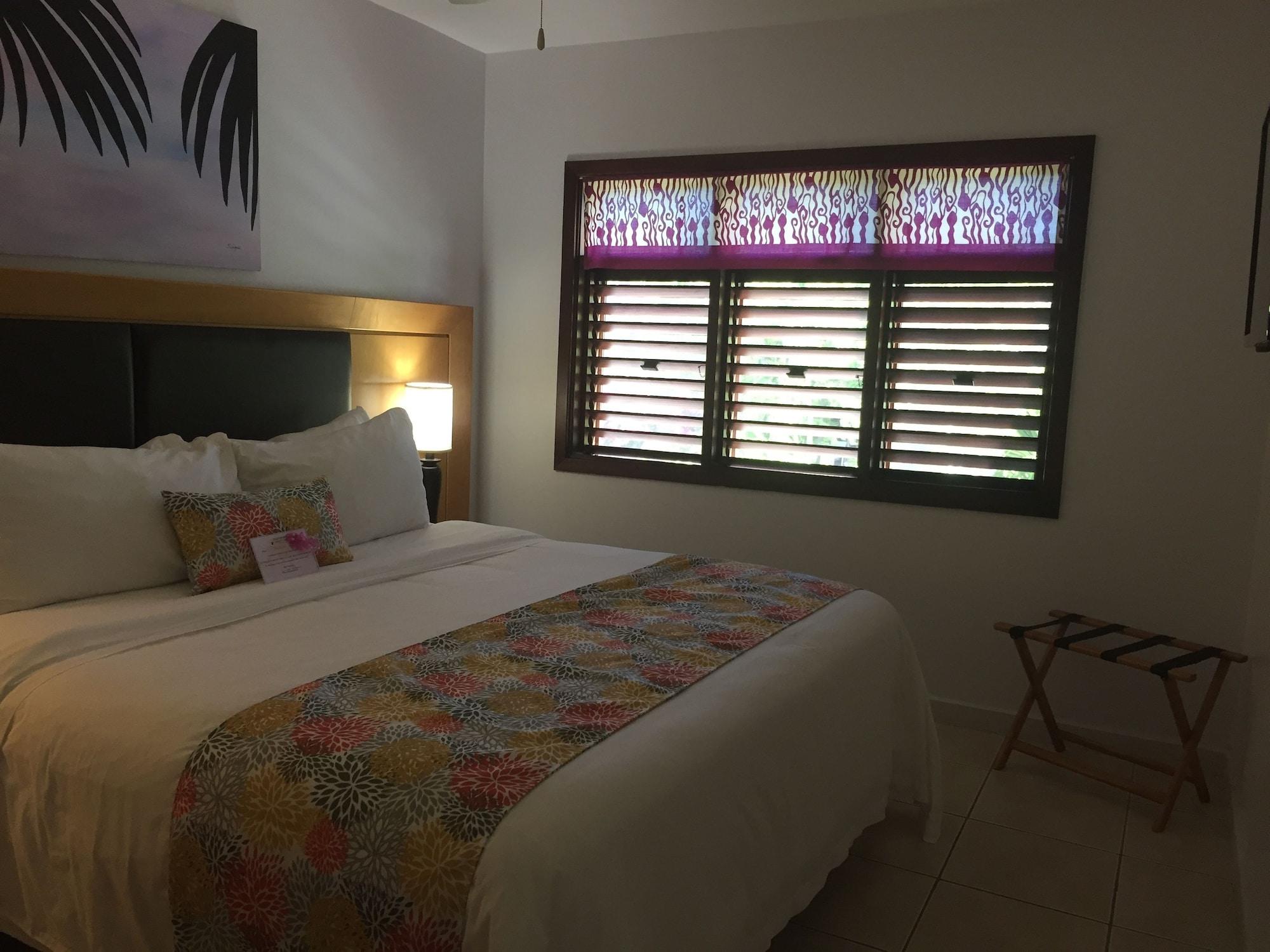 Buccaneer Beach Club Dickenson Bay Exteriör bild