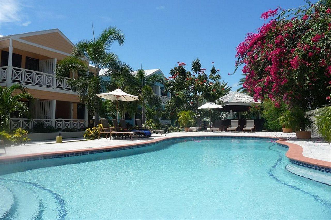 Buccaneer Beach Club Dickenson Bay Exteriör bild