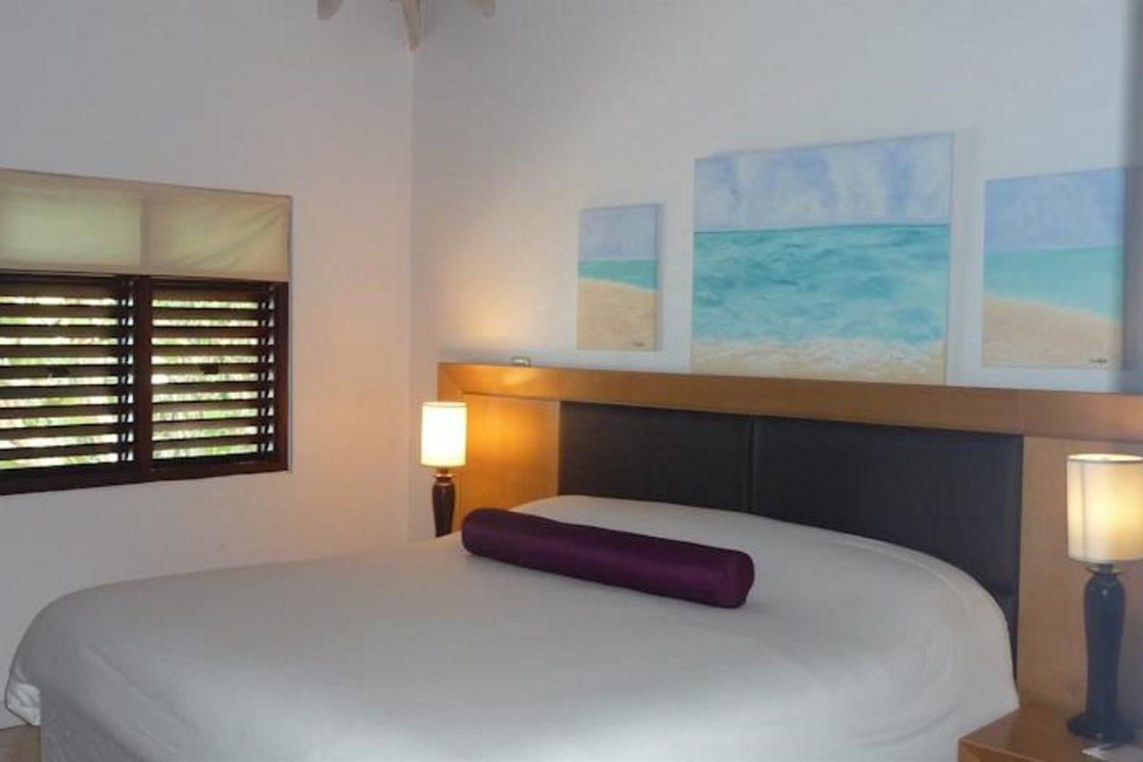 Buccaneer Beach Club Dickenson Bay Exteriör bild